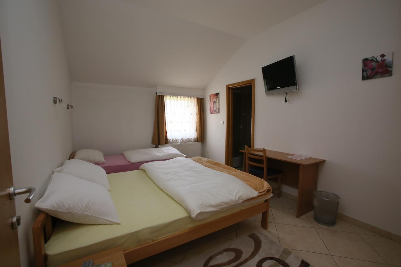 玛克斯汽车旅馆 Kiseljak 客房 照片